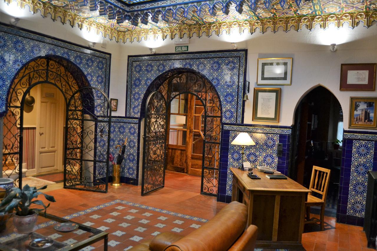 Hotel Villegas Valencia de Don Juan Eksteriør billede